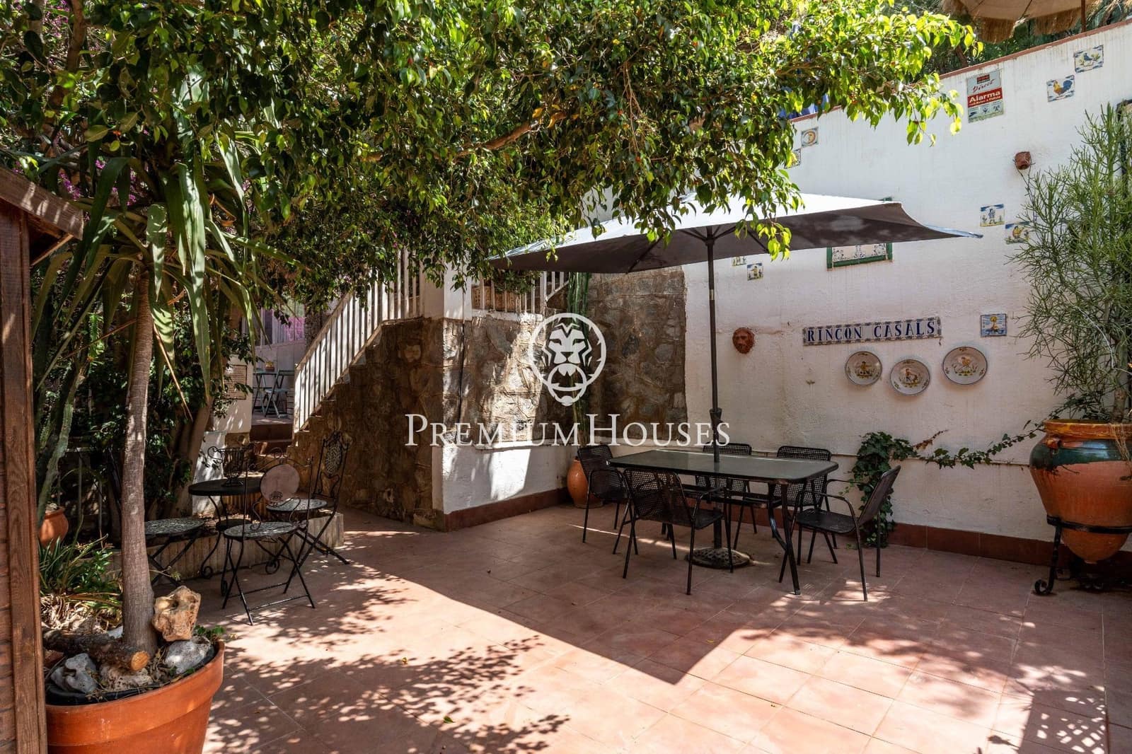 6 soverom Villa til salgs i Castelldefels med svømmebasseng garasje - € 950 000 (Ref: 9099302)