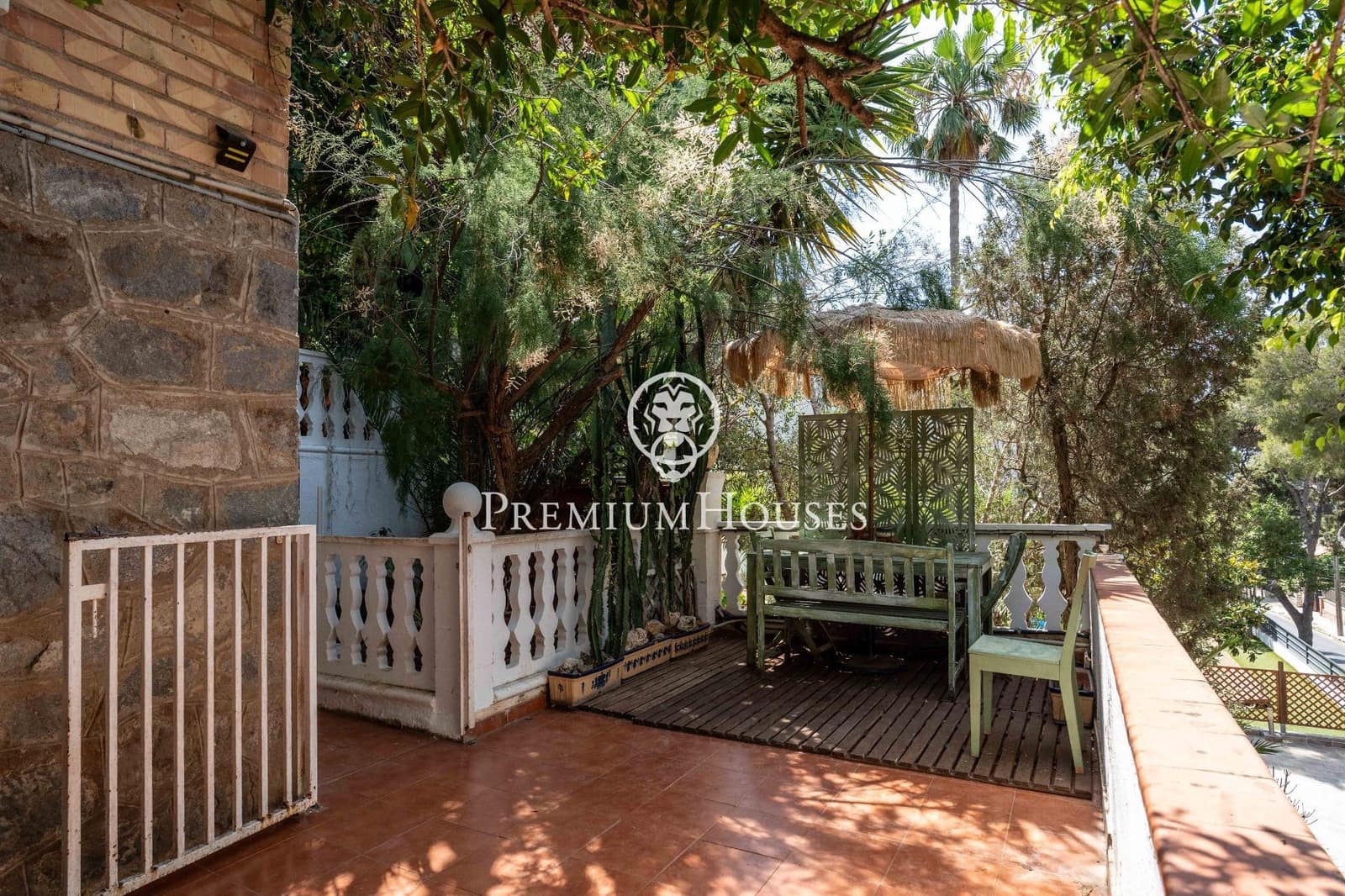 6 soverom Villa til salgs i Castelldefels med svømmebasseng garasje - € 950 000 (Ref: 9099302)