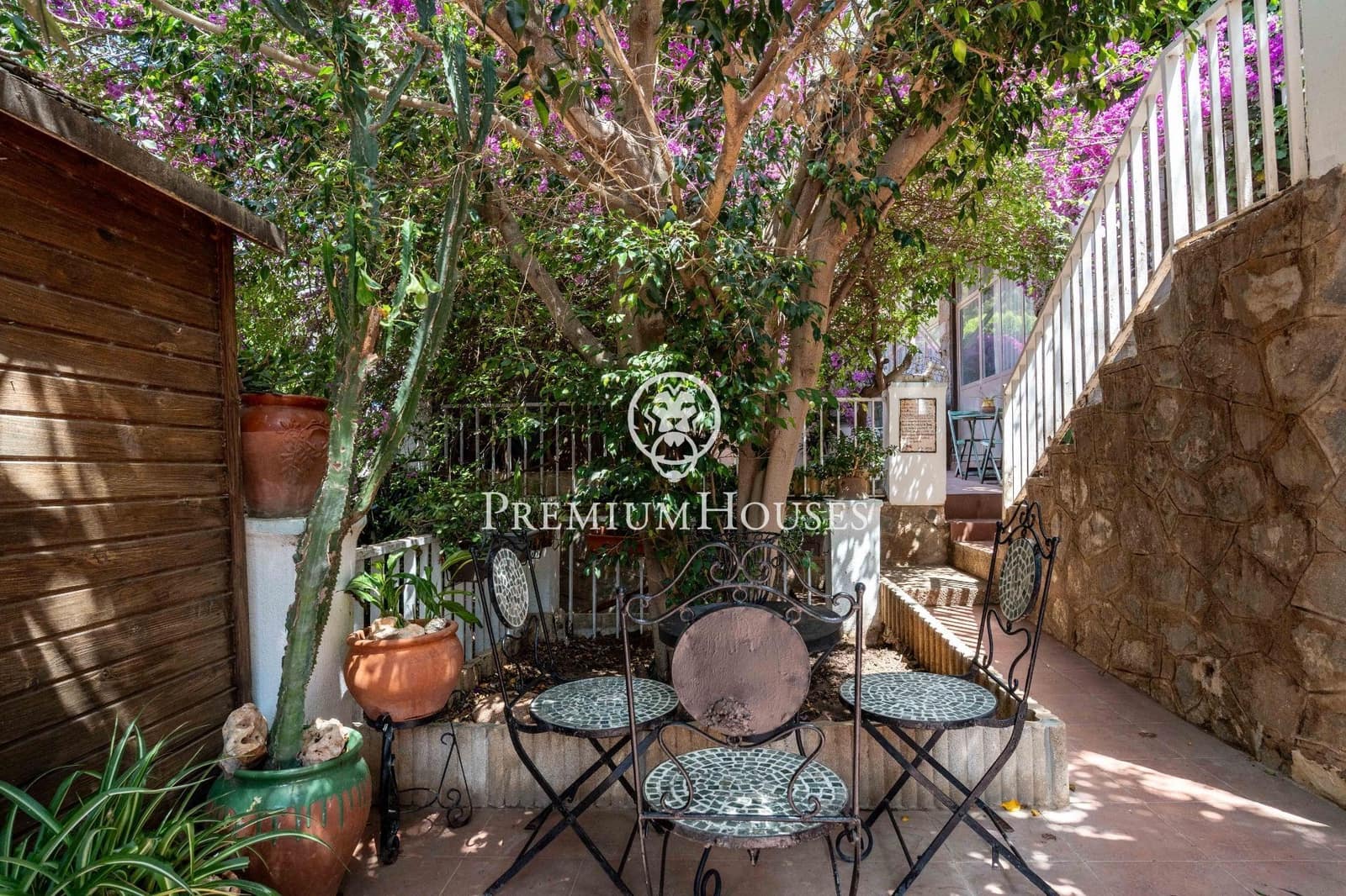 6 soverom Villa til salgs i Castelldefels med svømmebasseng garasje - € 950 000 (Ref: 9099302)