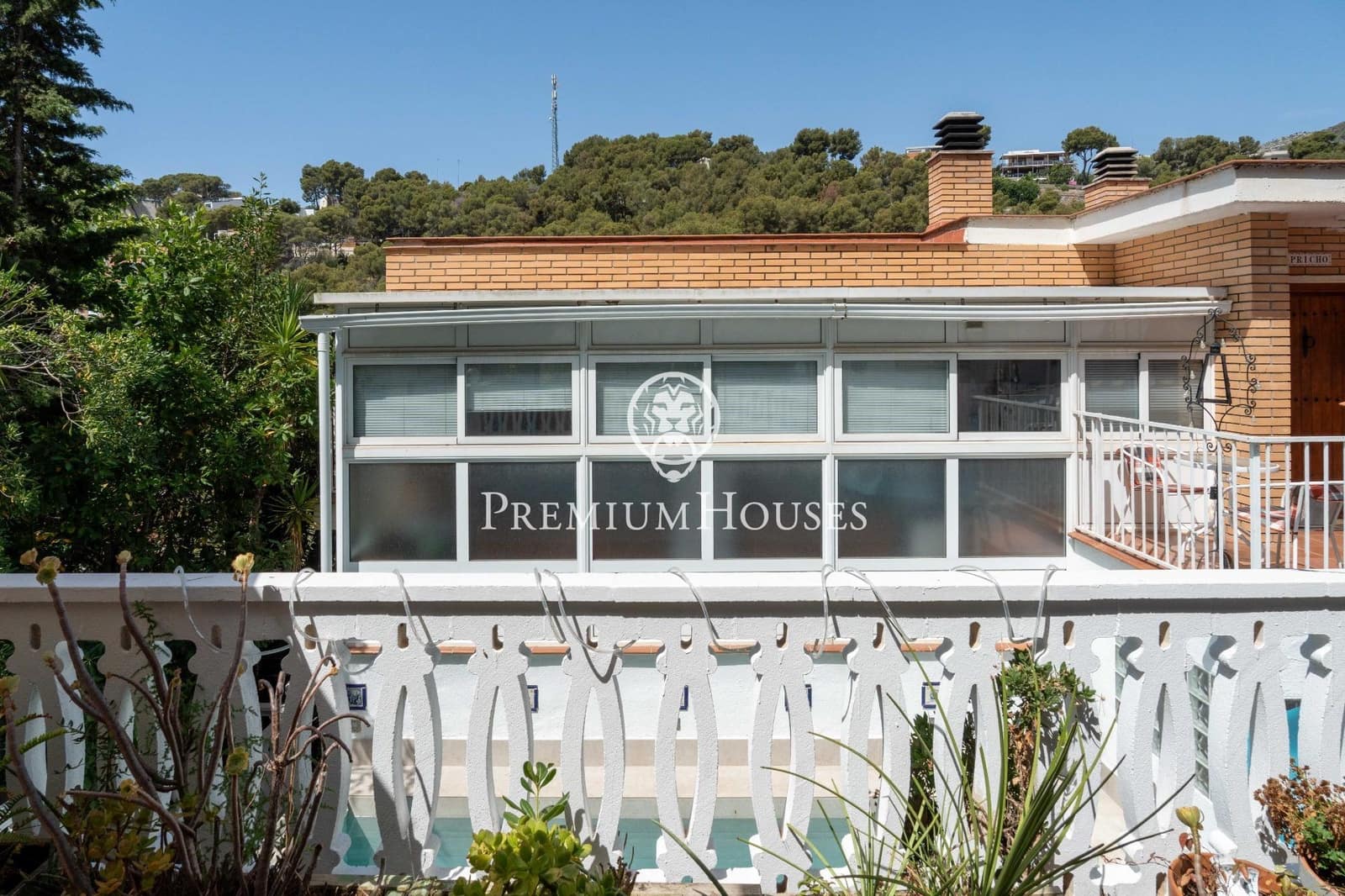 6 soverom Villa til salgs i Castelldefels med svømmebasseng garasje - € 950 000 (Ref: 9099302)