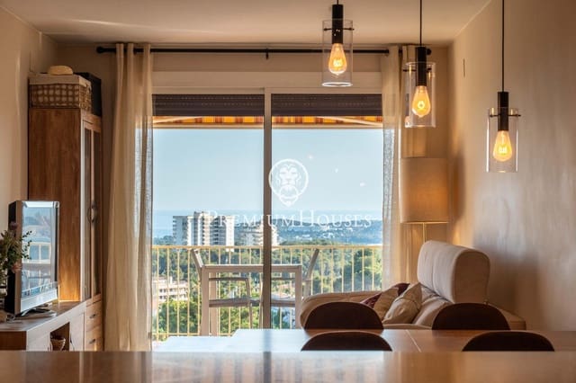 2 bedroom Flat for sale in Sant Pere de Ribes with pool - € 380,000 (Ref: 9104821)