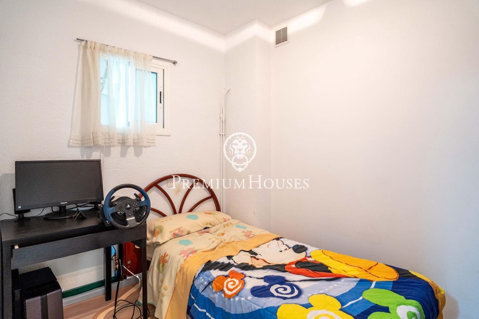 7 soverom Villa til salgs i Sant Pere de Ribes med svømmebasseng garasje - € 790 000 (Ref: 9104822)