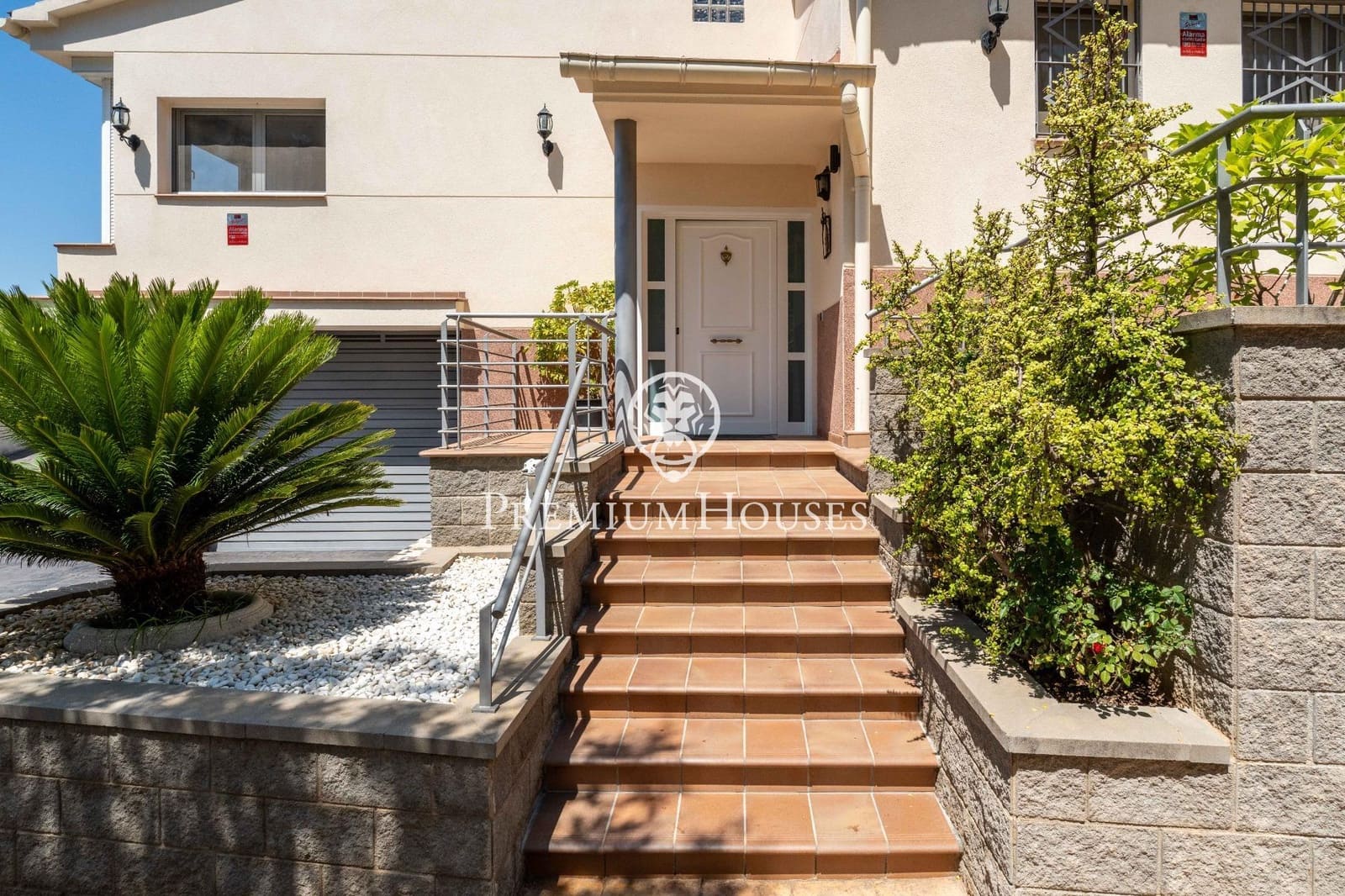 7 soverom Villa til salgs i Sant Pere de Ribes med svømmebasseng garasje - € 790 000 (Ref: 9104822)