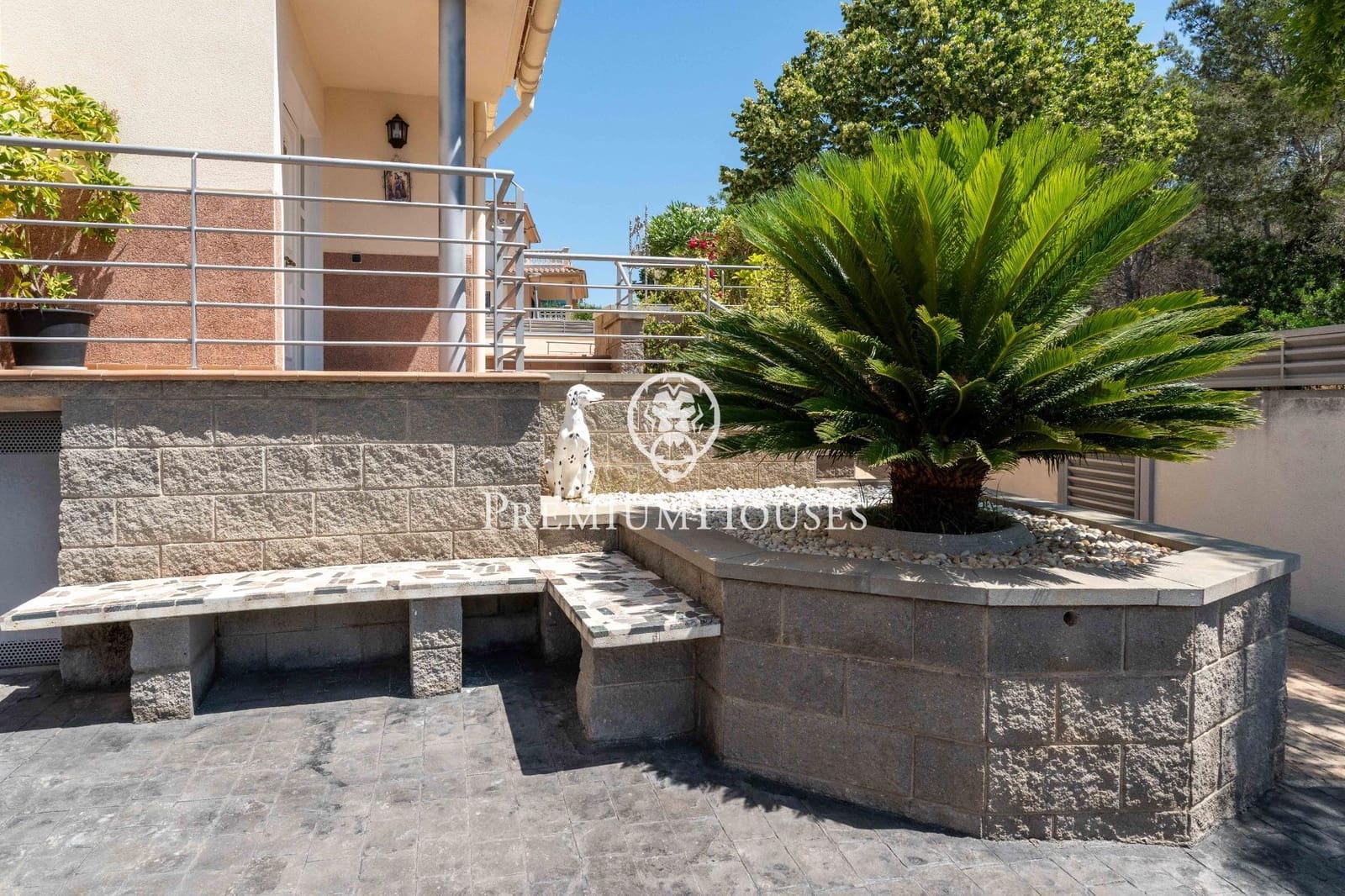 7 soverom Villa til salgs i Sant Pere de Ribes med svømmebasseng garasje - € 790 000 (Ref: 9104822)