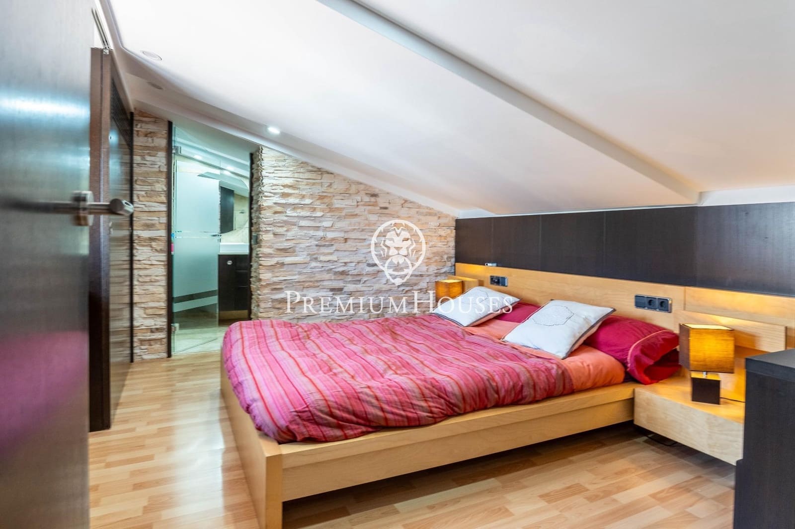 7 soverom Villa til salgs i Sant Pere de Ribes med svømmebasseng garasje - € 790 000 (Ref: 9104822)