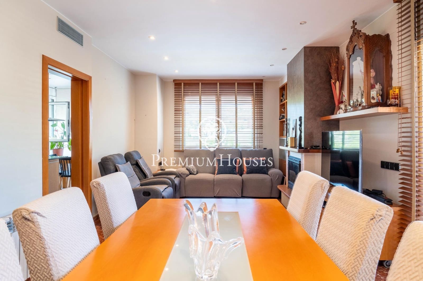 7 soverom Villa til salgs i Sant Pere de Ribes med svømmebasseng garasje - € 790 000 (Ref: 9104822)