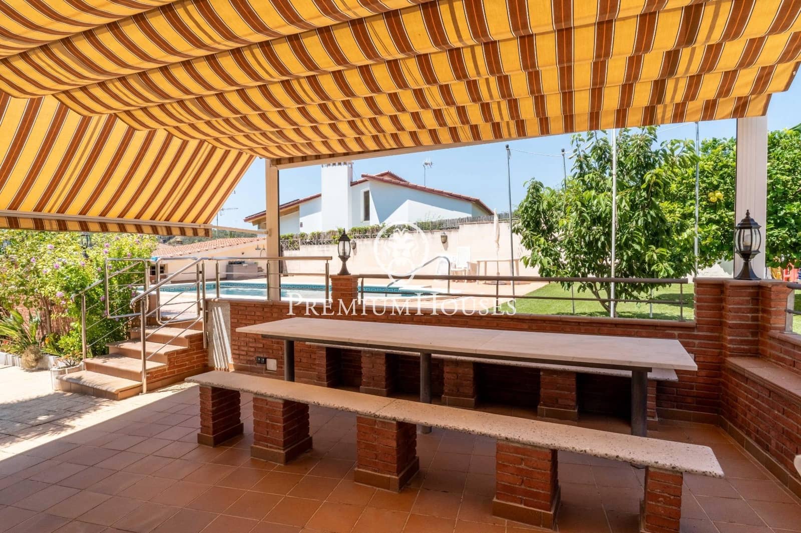 7 soverom Villa til salgs i Sant Pere de Ribes med svømmebasseng garasje - € 790 000 (Ref: 9104822)