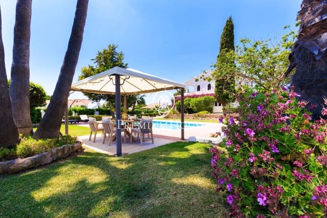 3 Zimmer Villa zu vermieten in Cunit mit Pool Garage - 4.000 € (Ref: 9108925)