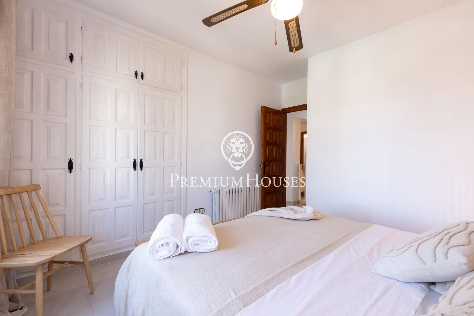 3 bedroom Villa for rent in Cunit with pool garage - € 4,000 (Ref: 9108925)