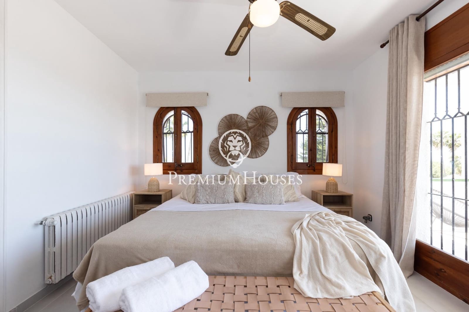 3 bedroom Villa for rent in Cunit with pool garage - € 4,000 (Ref: 9108925)