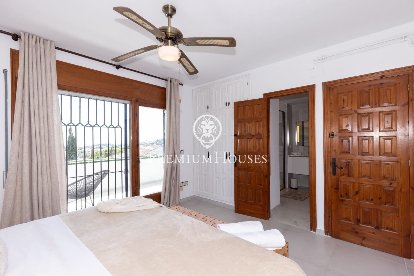 3 bedroom Villa for rent in Cunit with pool garage - € 4,000 (Ref: 9108925)