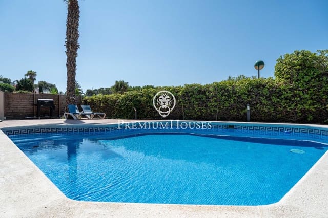 4 soverom Rekkehus til salgs i Sant Pere de Ribes med svømmebasseng garasje - € 760 000 (Ref: 9126884)