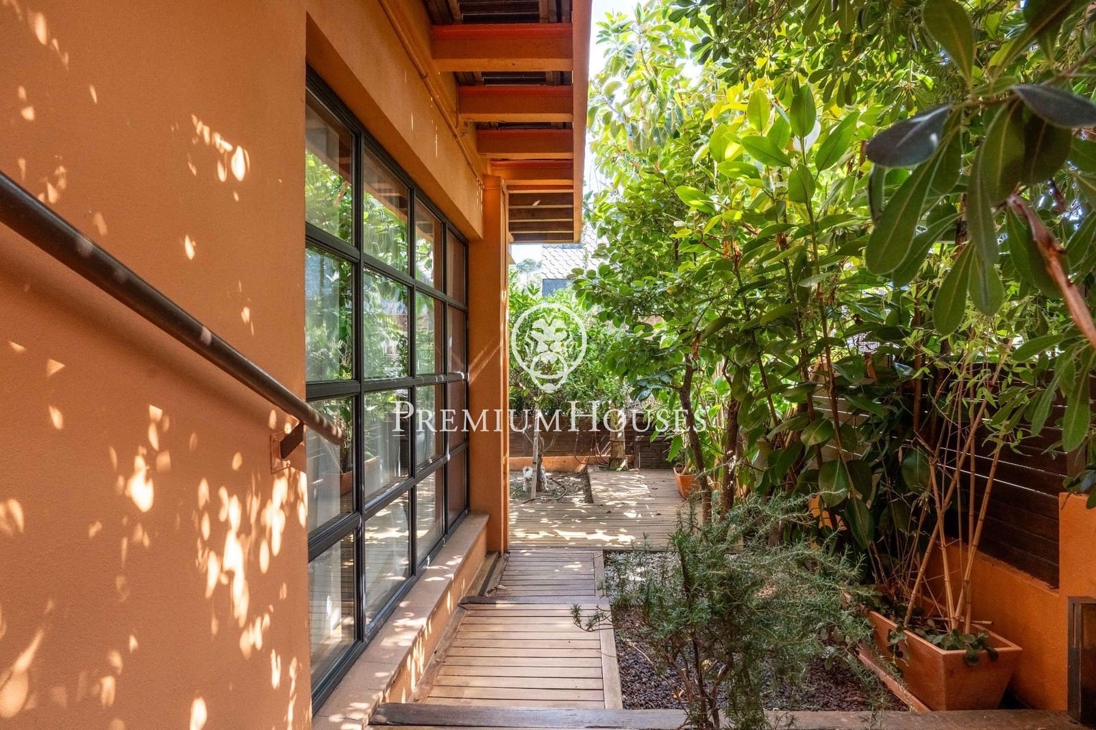 5 soveværelse Villa til salg i Castelldefels med garage - € 1.390.000 (Ref: 9128539)