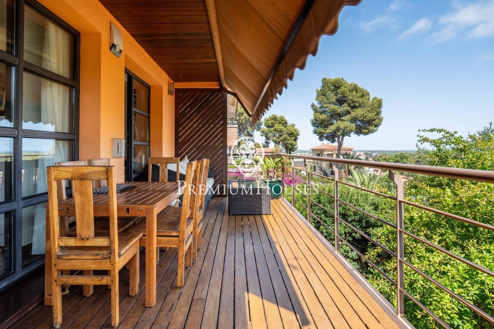 5 soveværelse Villa til salg i Castelldefels med garage - € 1.390.000 (Ref: 9128539)