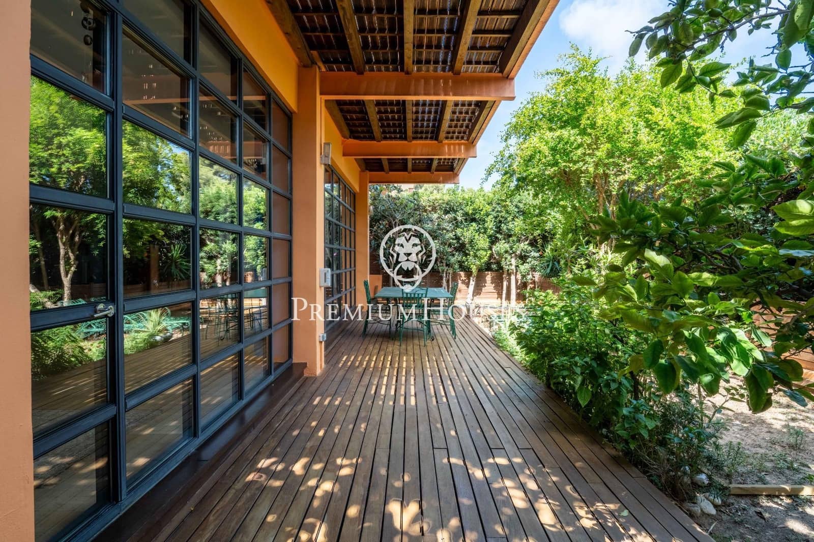 5 soveværelse Villa til salg i Castelldefels med garage - € 1.390.000 (Ref: 9128539)