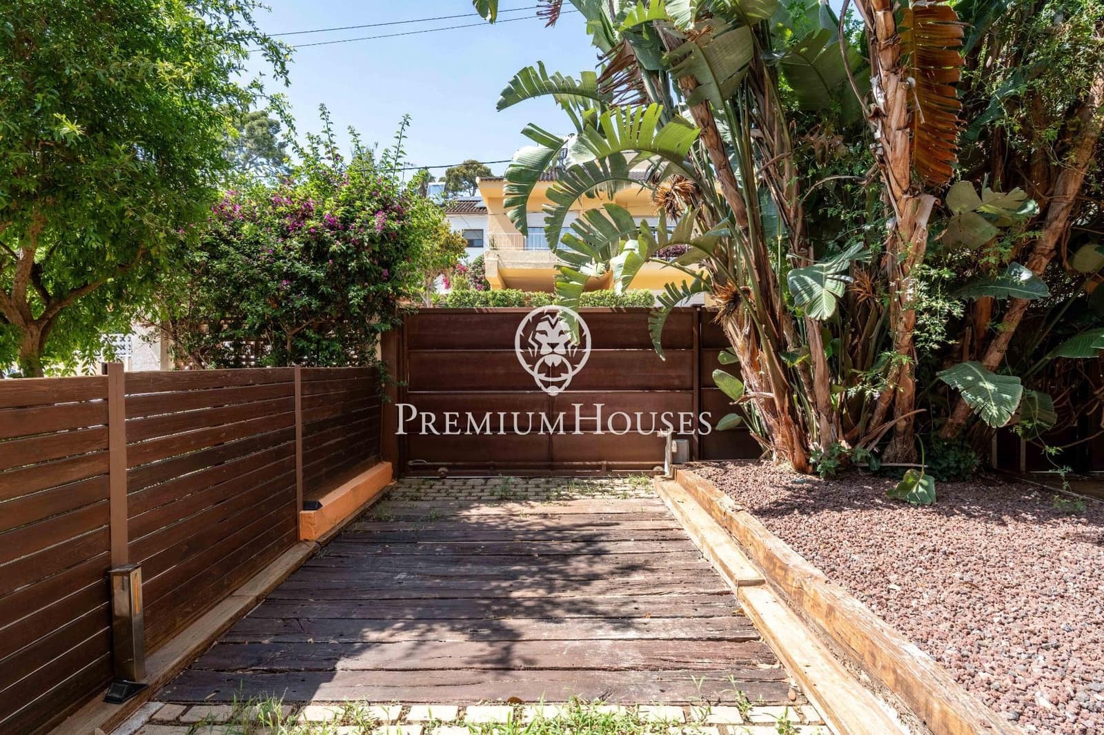 5 soveværelse Villa til salg i Castelldefels med garage - € 1.390.000 (Ref: 9128539)