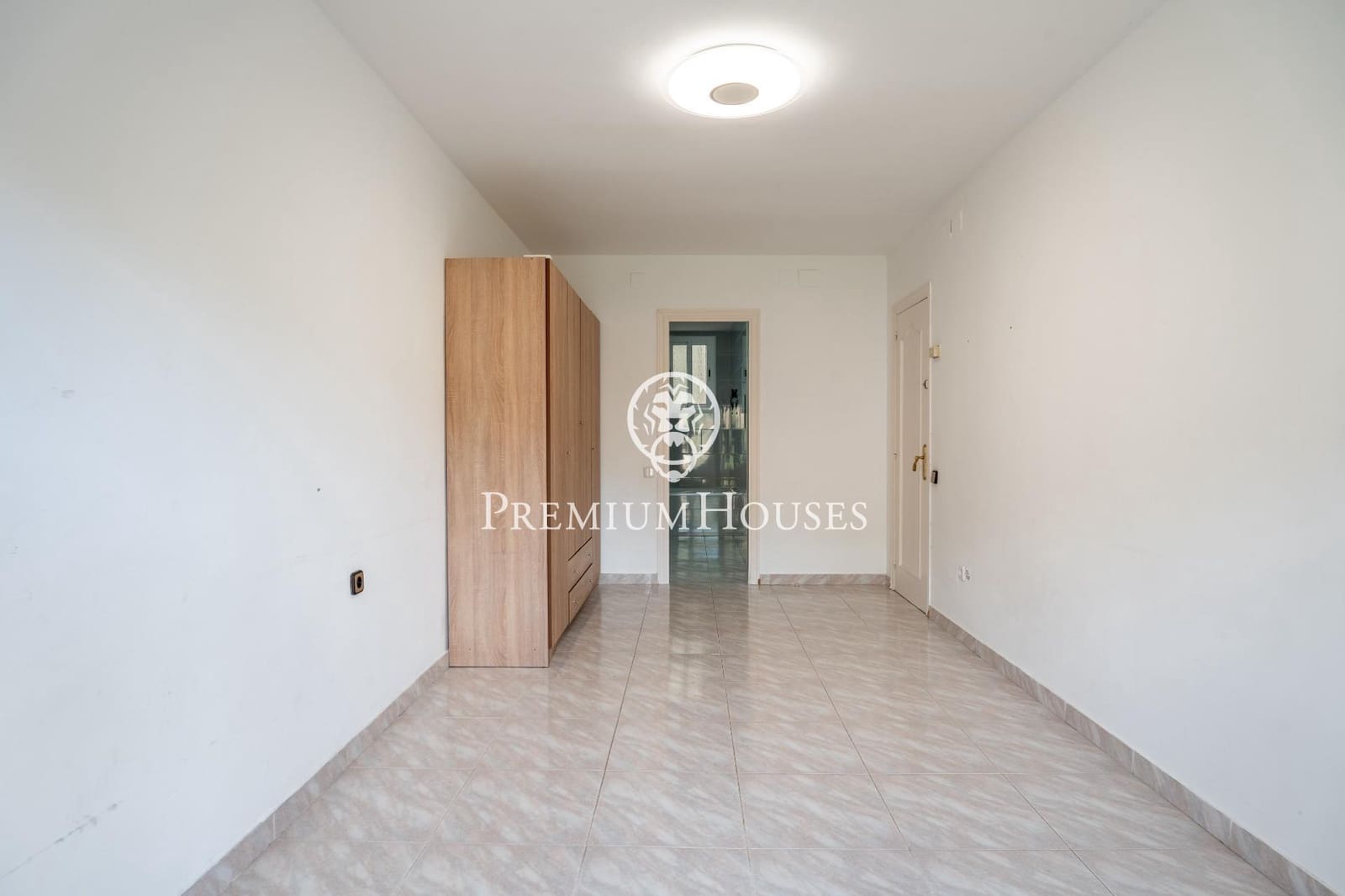 4 slaapkamer Rijtjeshuis te koop in Les Botigues de Sitges met zwembad garage - € 495.000 (Ref: 9145718)