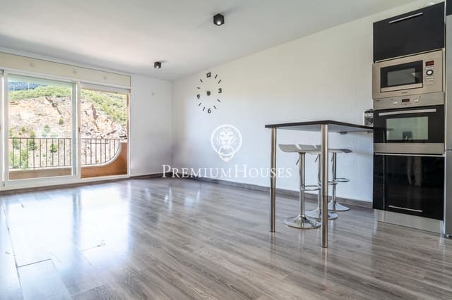 4 quarto Moradia em Banda para venda em Les Botigues de Sitges, Sitges com piscina garagem - 495 000 € (Ref: 9145718)