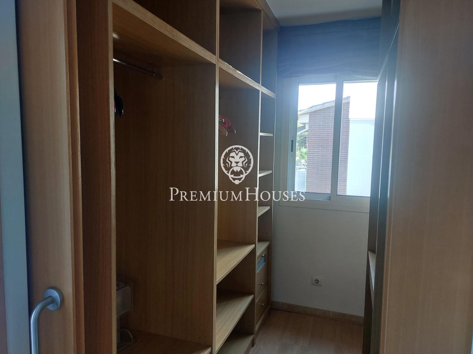 4 soveværelse Semi-Rækkehus til leje i Tarragona by med swimmingpool garage - € 2.900 (Ref: 9145720)