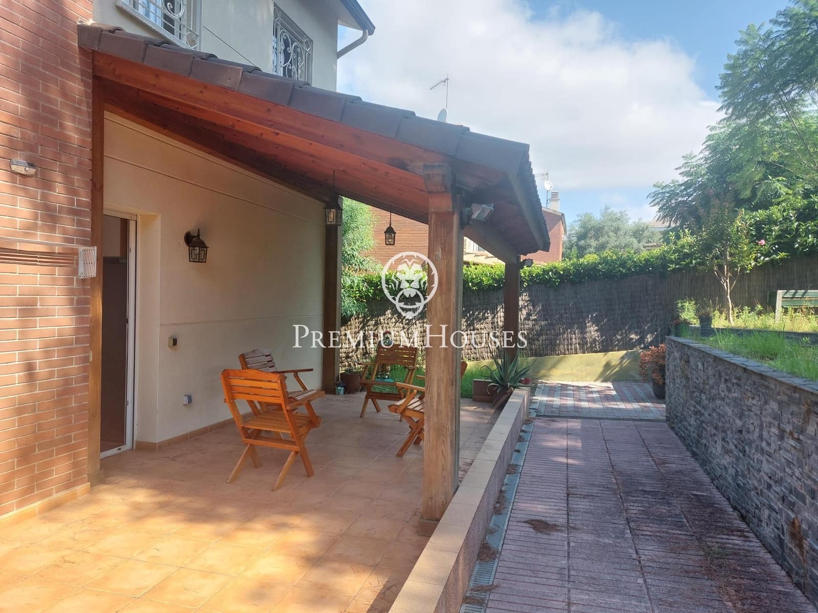 4 soveværelse Semi-Rækkehus til leje i Tarragona by med swimmingpool garage - € 2.900 (Ref: 9145720)