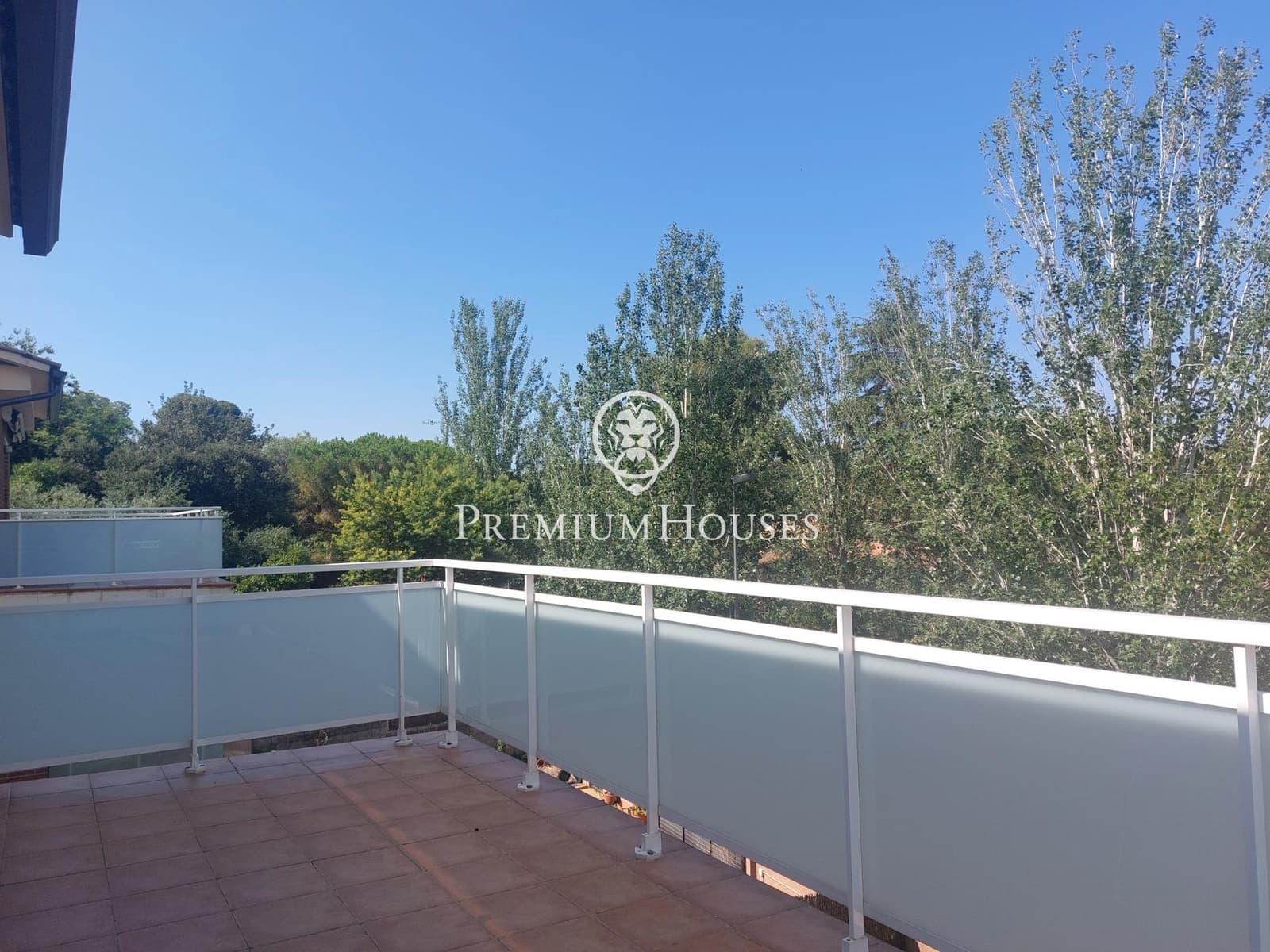 4 soveværelse Semi-Rækkehus til leje i Tarragona by med swimmingpool garage - € 2.900 (Ref: 9145720)