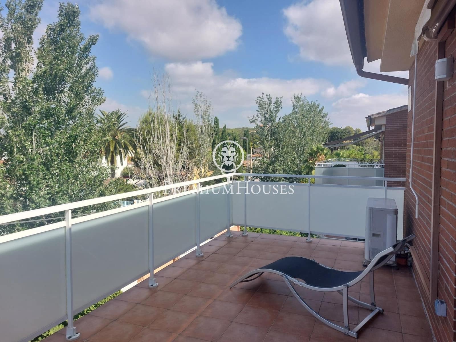 4 soveværelse Semi-Rækkehus til leje i Tarragona by med swimmingpool garage - € 2.900 (Ref: 9145720)