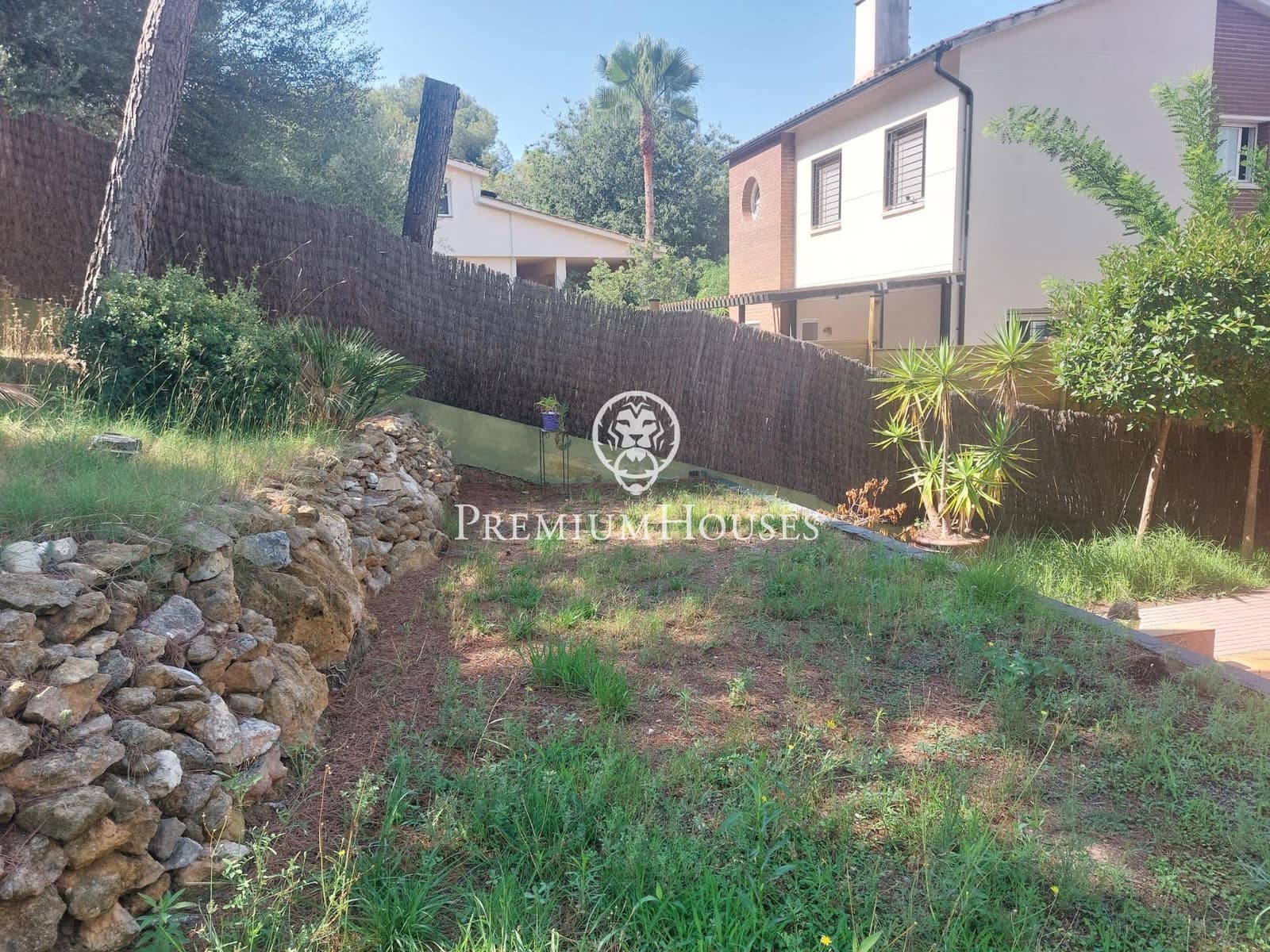 4 soveværelse Semi-Rækkehus til leje i Tarragona by med swimmingpool garage - € 2.900 (Ref: 9145720)