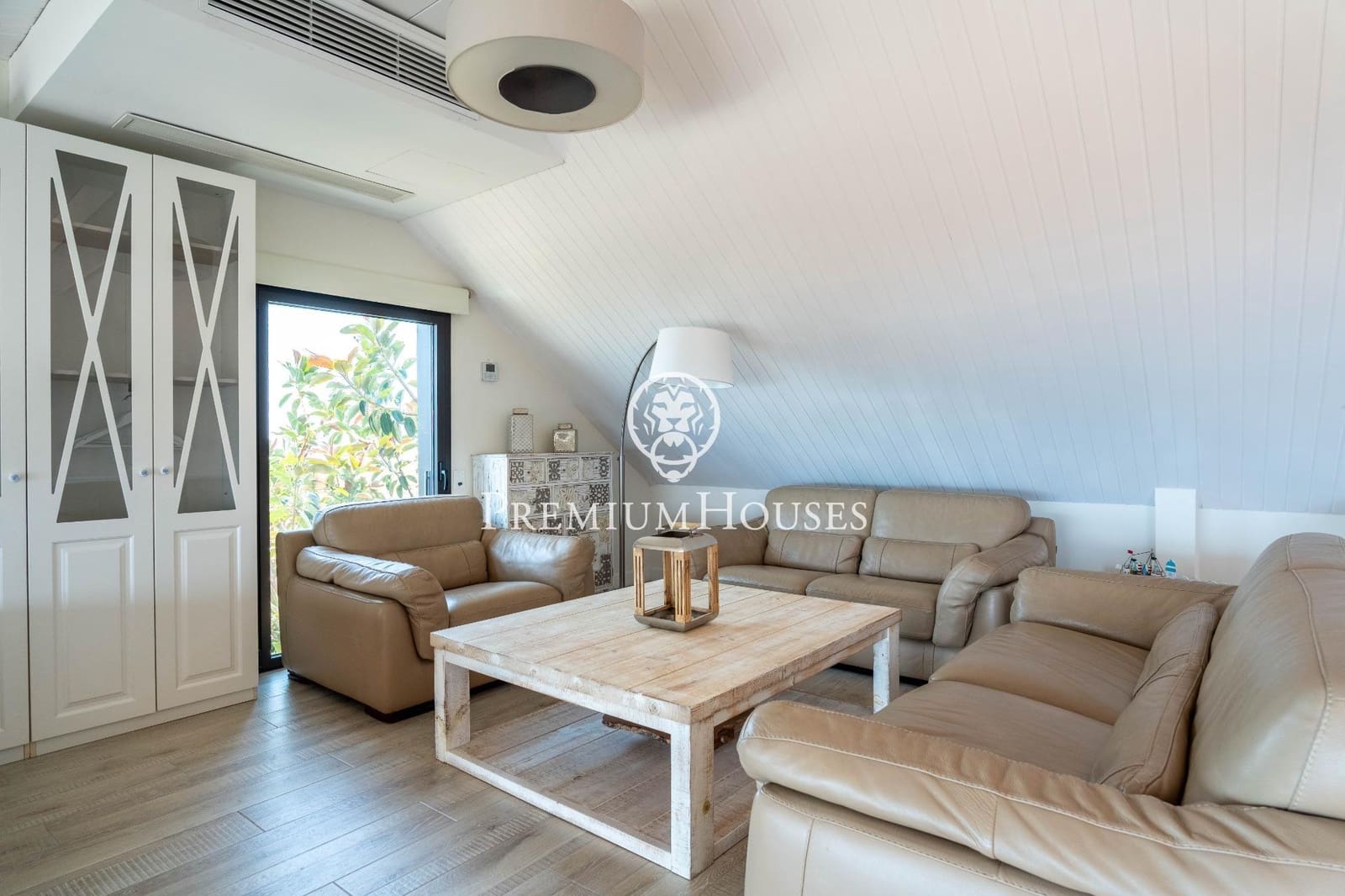 6 soveværelse Villa til salg i Sitges med swimmingpool garage - € 2.975.000 (Ref: 9152411)