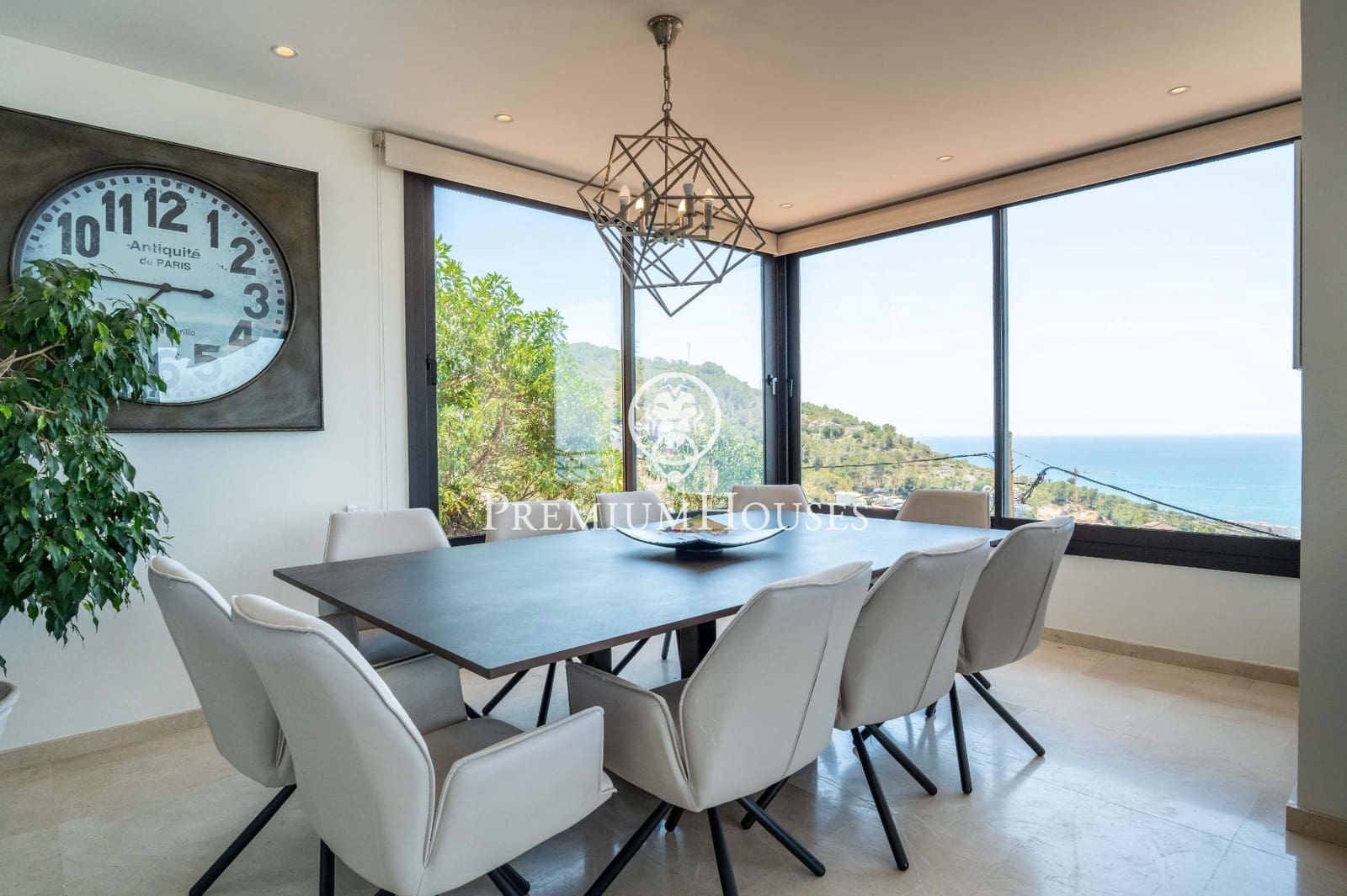 6 soveværelse Villa til salg i Sitges med swimmingpool garage - € 2.975.000 (Ref: 9152411)