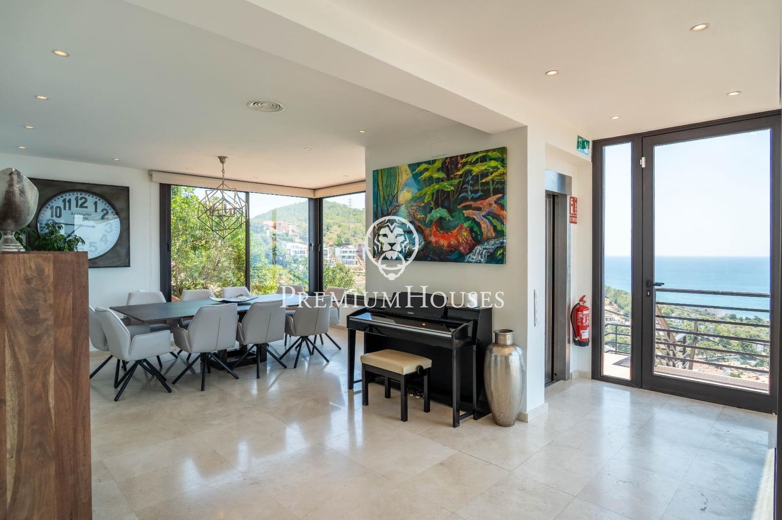 6 soveværelse Villa til salg i Sitges med swimmingpool garage - € 2.975.000 (Ref: 9152411)