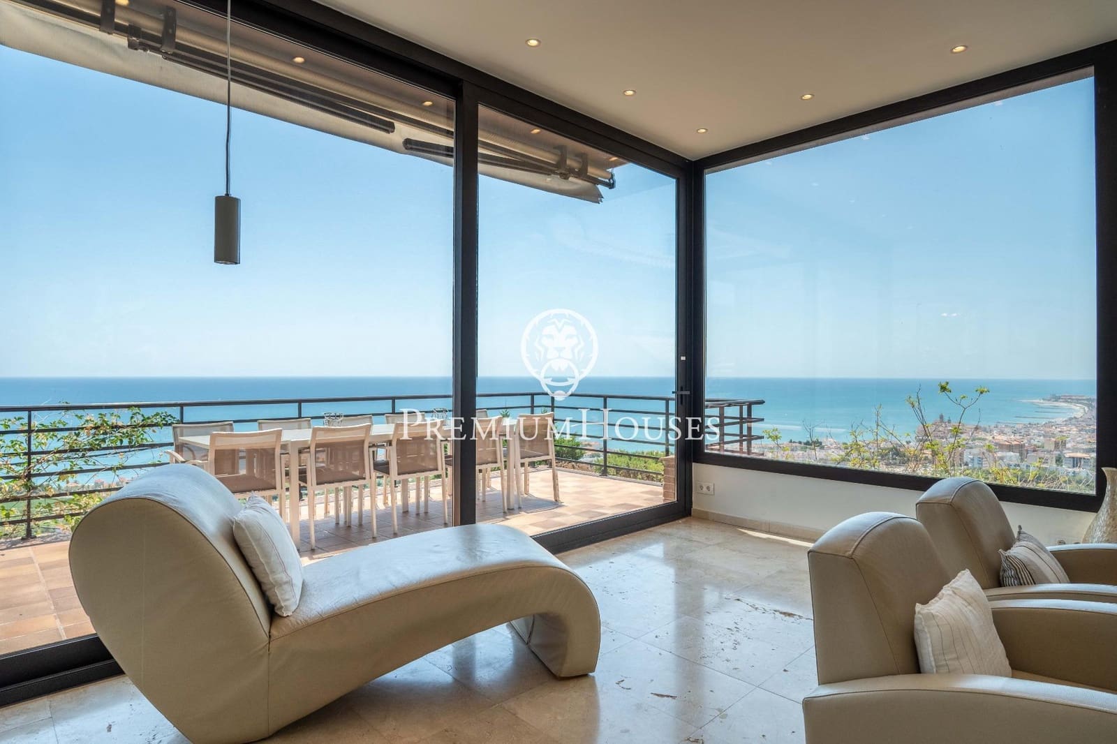 6 soveværelse Villa til salg i Sitges med swimmingpool garage - € 2.975.000 (Ref: 9152411)