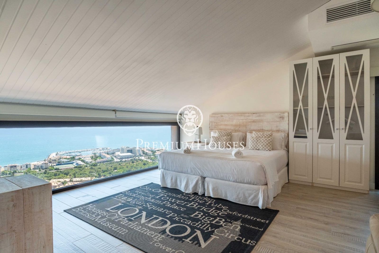 6 soveværelse Villa til salg i Sitges med swimmingpool garage - € 2.975.000 (Ref: 9152411)