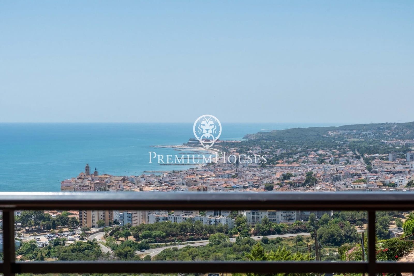 6 soveværelse Villa til salg i Sitges med swimmingpool garage - € 2.975.000 (Ref: 9152411)