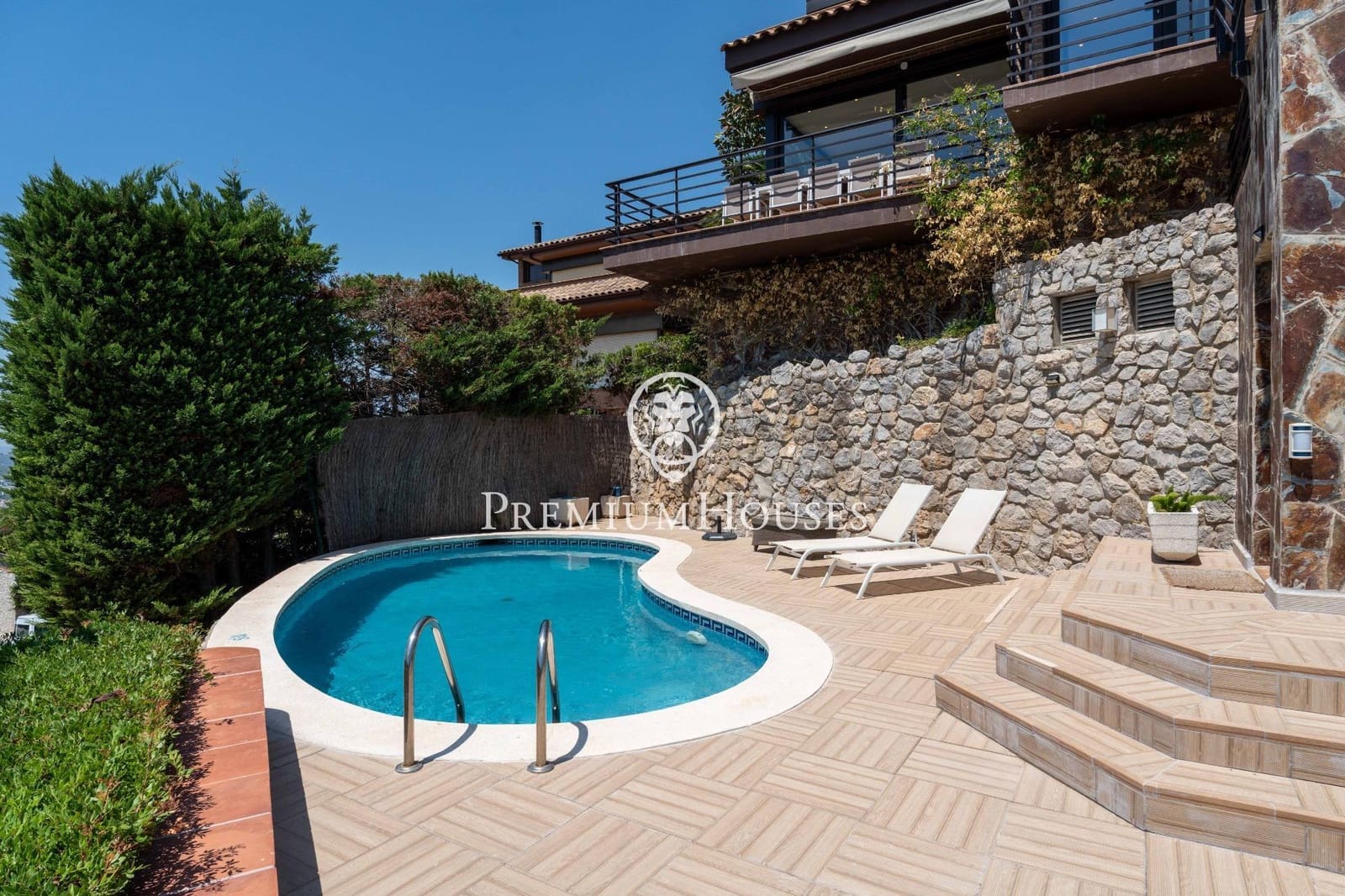 6 soveværelse Villa til salg i Sitges med swimmingpool garage - € 2.975.000 (Ref: 9152411)