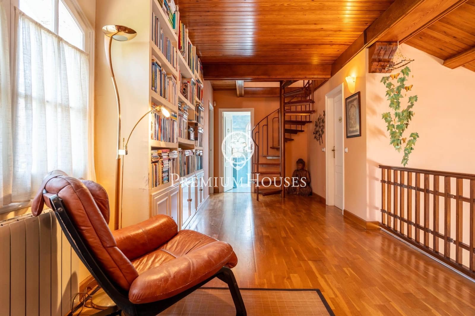 5 soveværelse Villa til salg i Vilafortuny med swimmingpool garage - € 595.000 (Ref: 9161209)