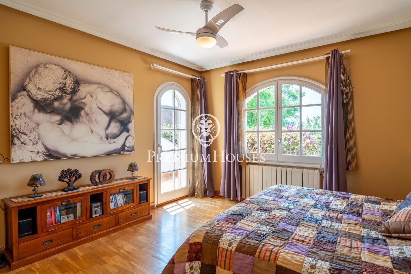 5 soveværelse Villa til salg i Vilafortuny med swimmingpool garage - € 595.000 (Ref: 9161209)