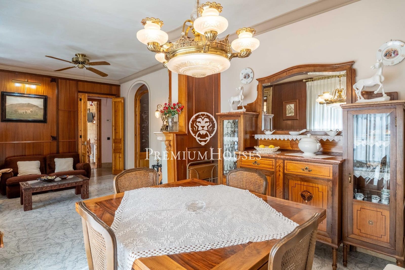 5 soverom Hus til salgs i Vilaverd med garasje - € 289 000 (Ref: 9163974)