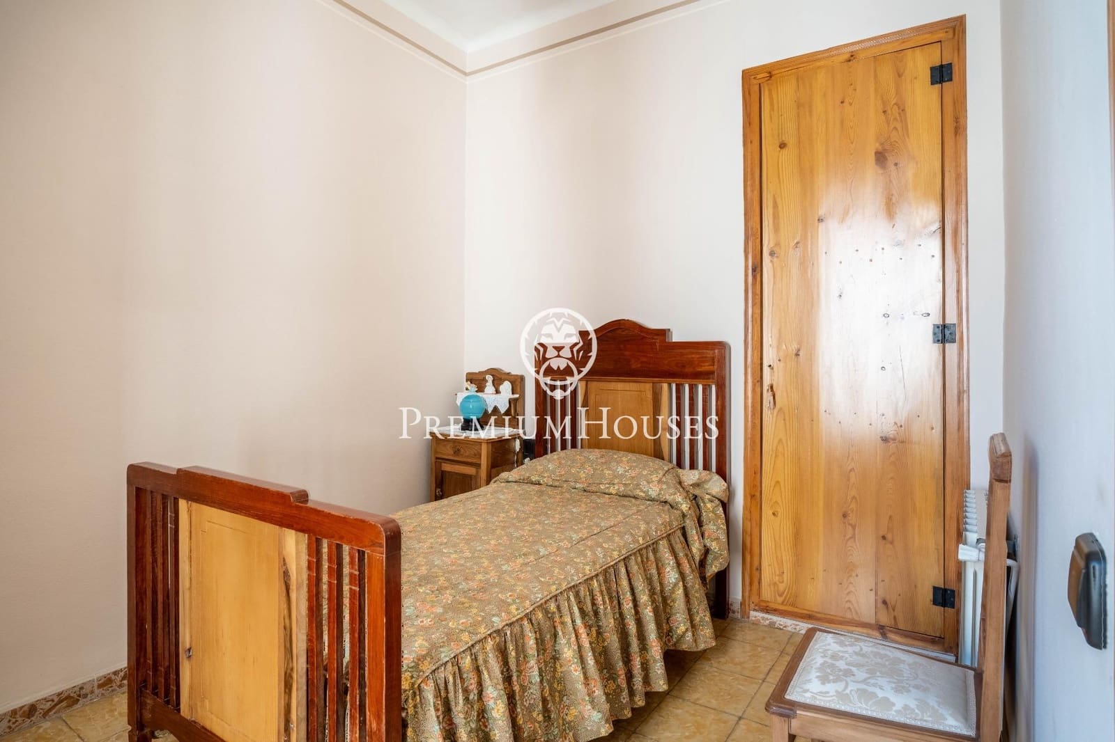 5 soverom Hus til salgs i Vilaverd med garasje - € 289 000 (Ref: 9163974)