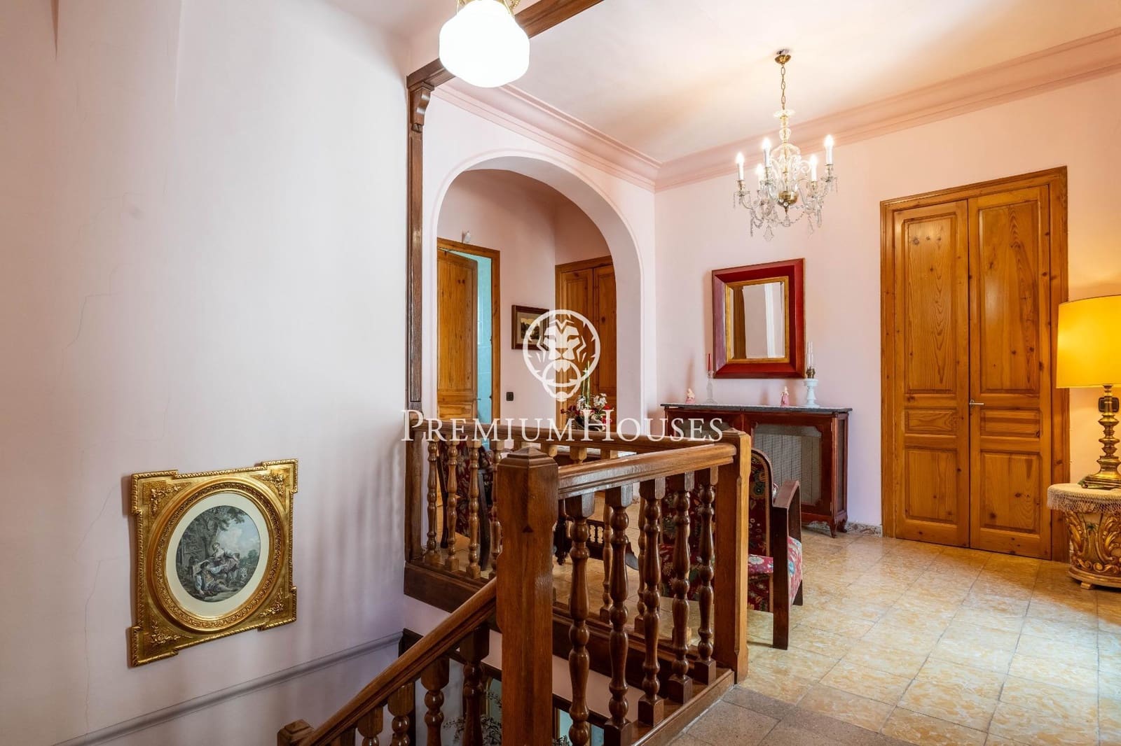 5 soverom Hus til salgs i Vilaverd med garasje - € 289 000 (Ref: 9163974)