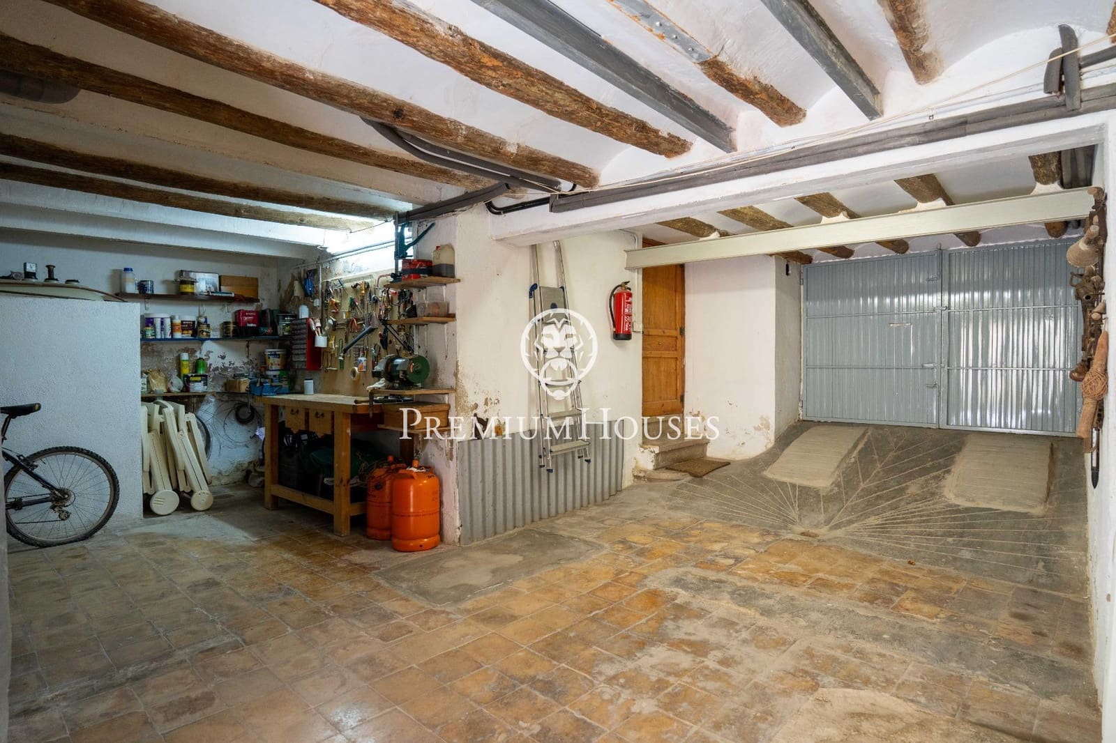 5 soverom Hus til salgs i Vilaverd med garasje - € 289 000 (Ref: 9163974)