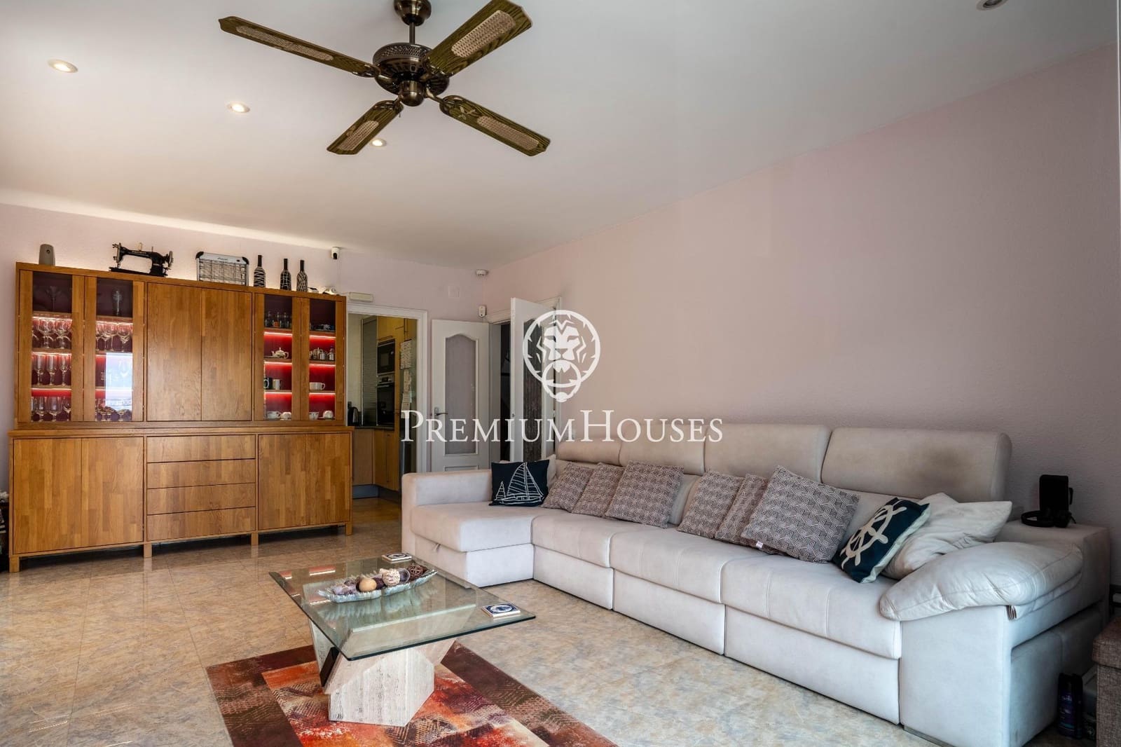 5 soveværelse Villa til salg i Sitges med swimmingpool - € 1.440.000 (Ref: 9169707)