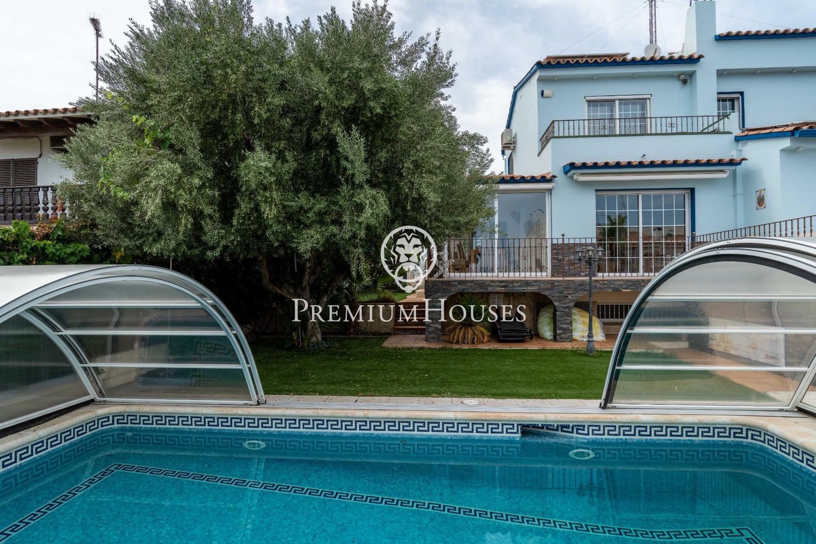 5 soveværelse Villa til salg i Sitges med swimmingpool - € 1.440.000 (Ref: 9169707)