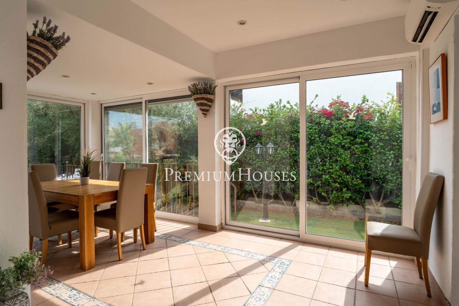 5 soveværelse Villa til salg i Sitges med swimmingpool - € 1.440.000 (Ref: 9169707)