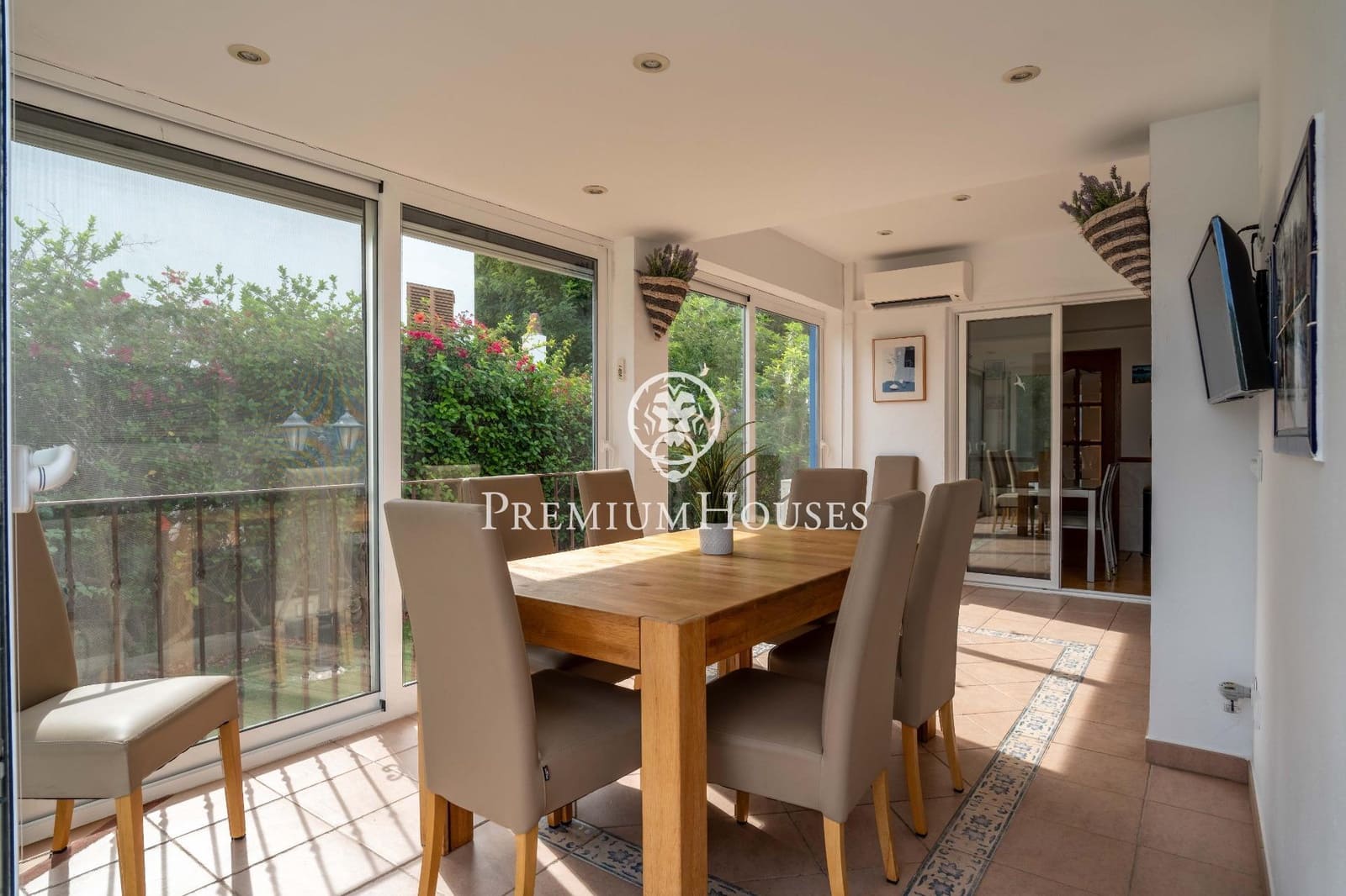 5 soveværelse Villa til salg i Sitges med swimmingpool - € 1.440.000 (Ref: 9169707)