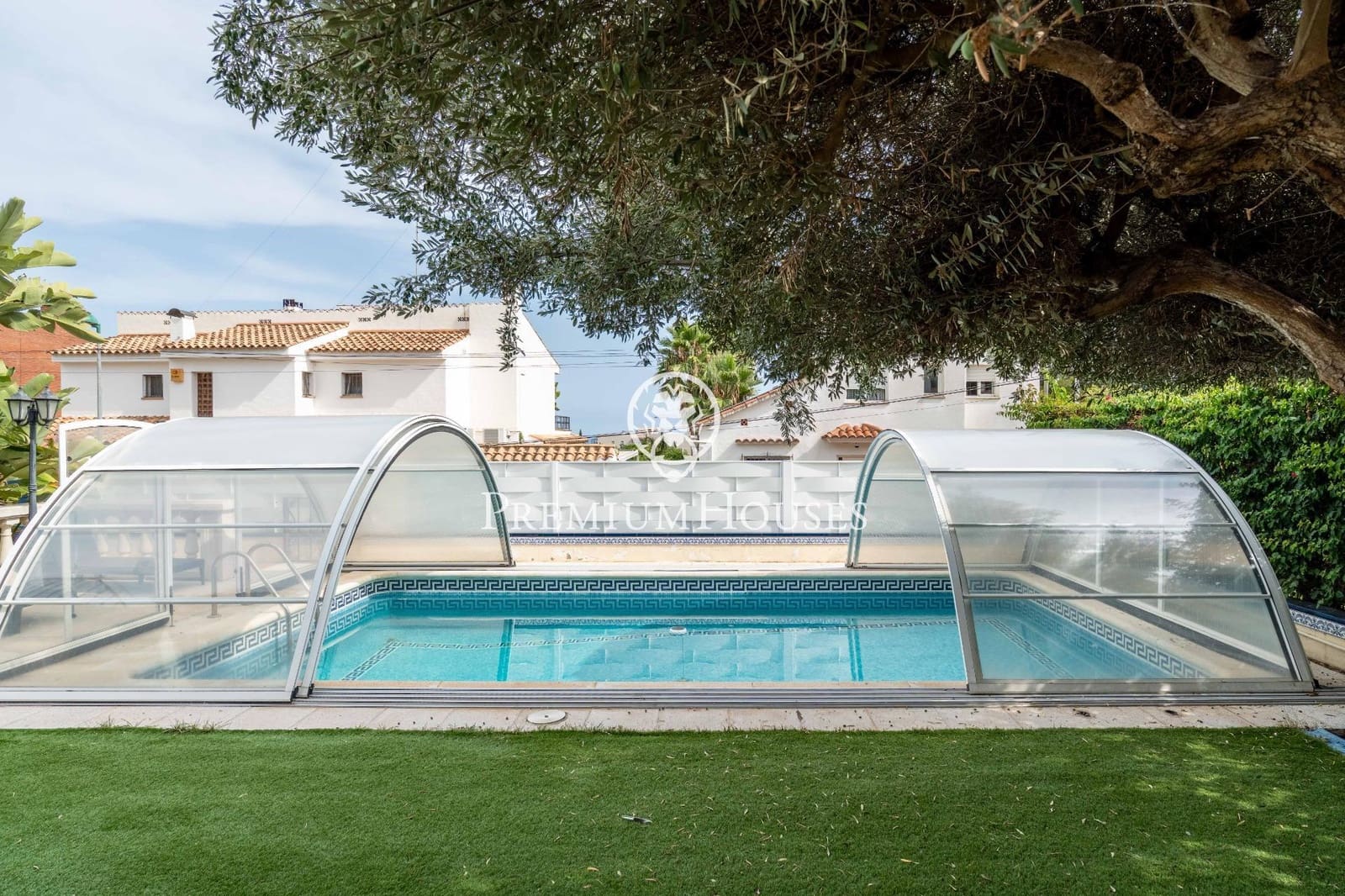 5 soveværelse Villa til salg i Sitges med swimmingpool - € 1.440.000 (Ref: 9169707)