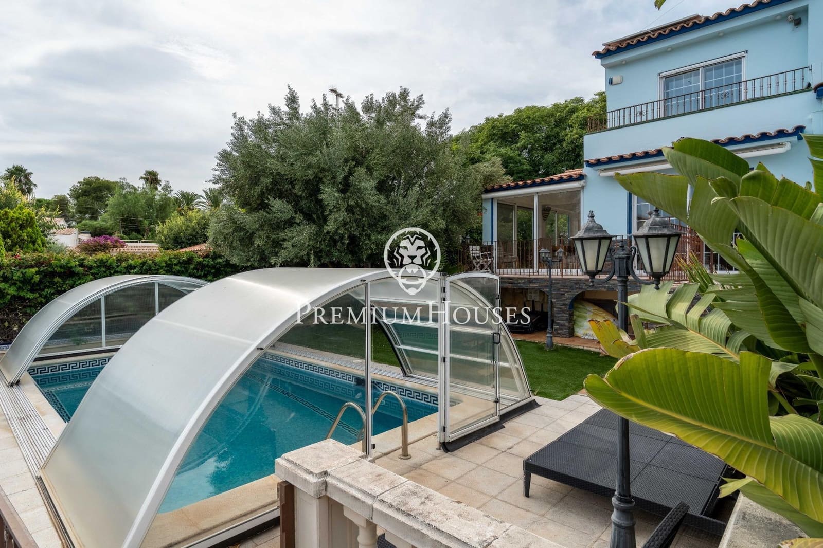 5 soveværelse Villa til salg i Sitges med swimmingpool - € 1.440.000 (Ref: 9169707)