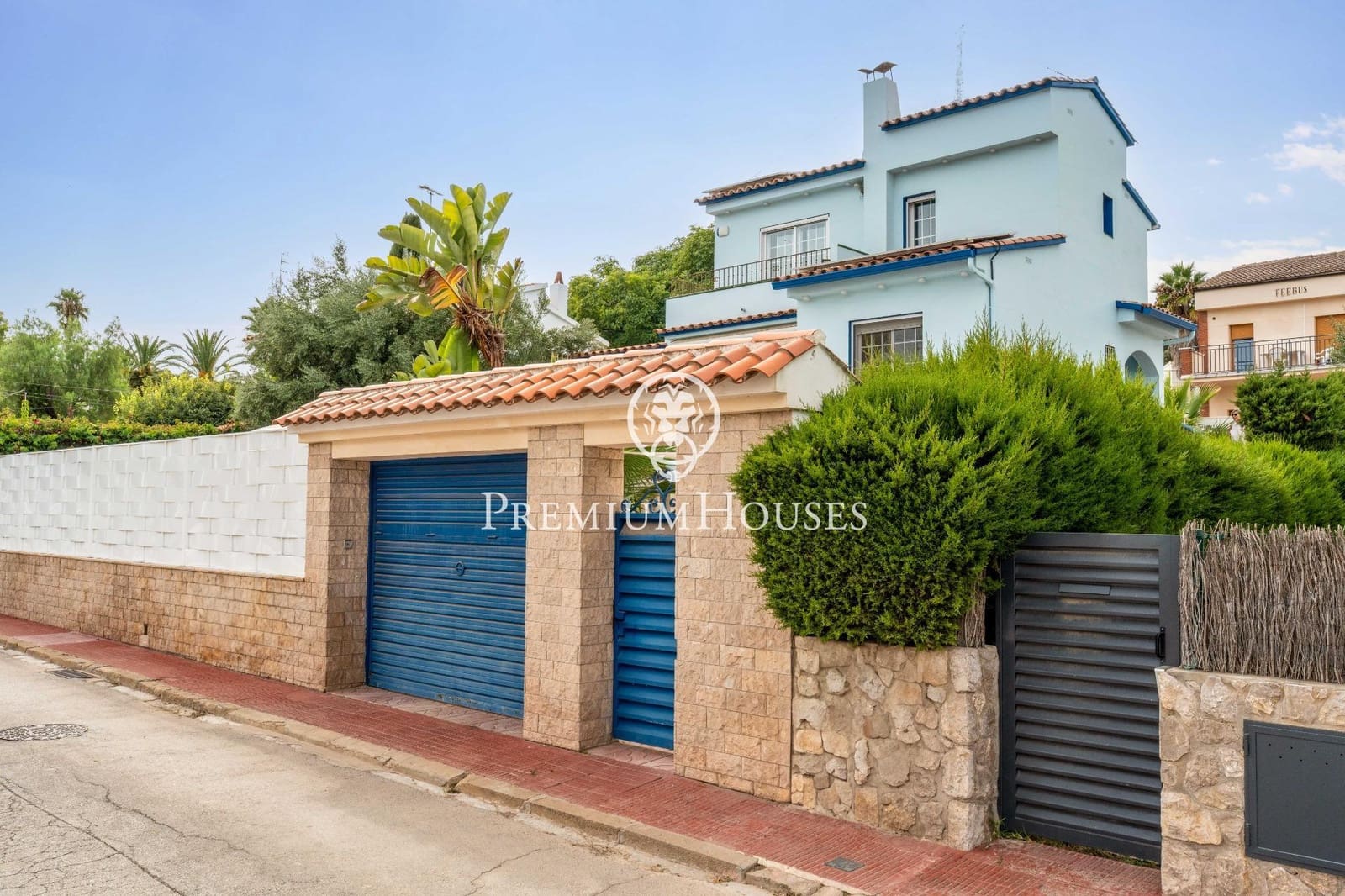 5 soveværelse Villa til salg i Sitges med swimmingpool - € 1.440.000 (Ref: 9169707)