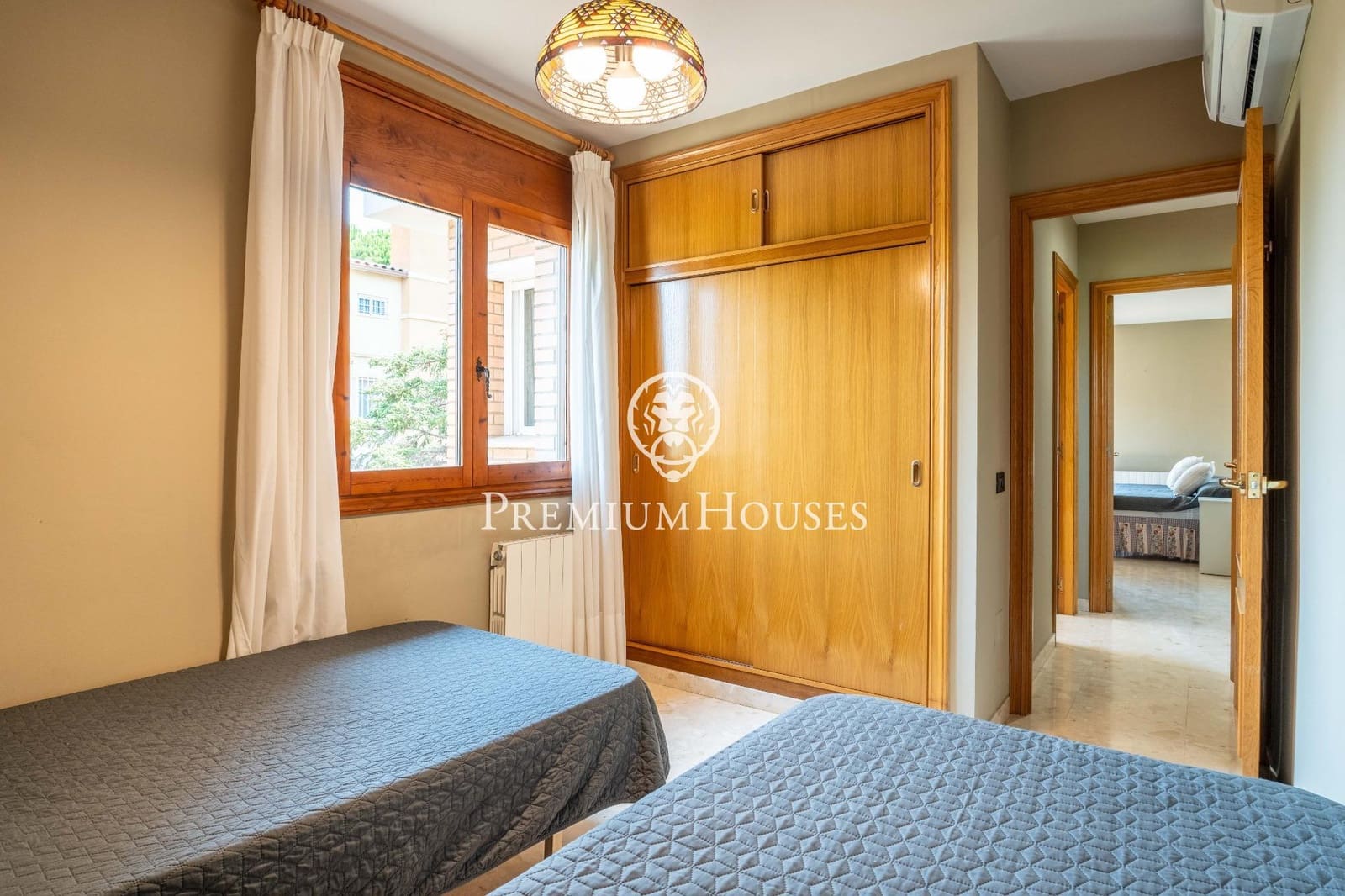 4 sypialnia Willa na sprzedaż w Vilafortuny z basenem garażem - 850 000 € (Ref: 9176591)