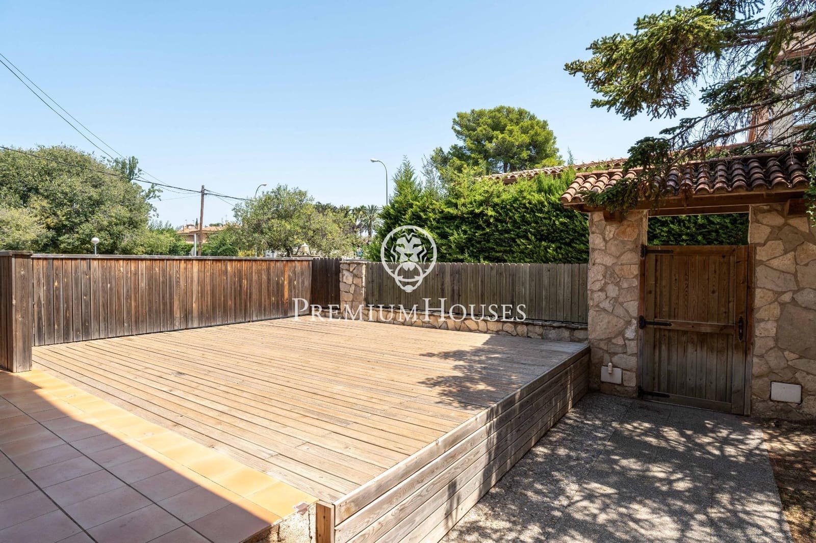 4 sypialnia Willa na sprzedaż w Vilafortuny z basenem garażem - 850 000 € (Ref: 9176591)