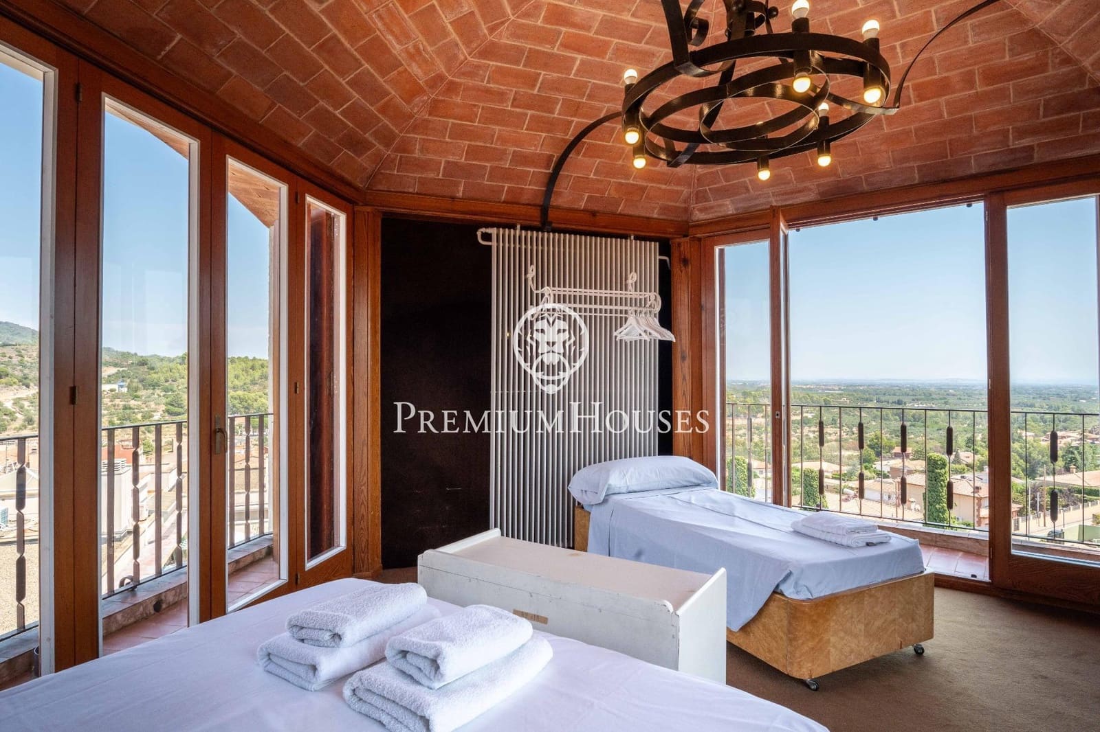 9 soveværelse Villa til salg i Riudecanyes med swimmingpool - € 1.280.000 (Ref: 9187164)